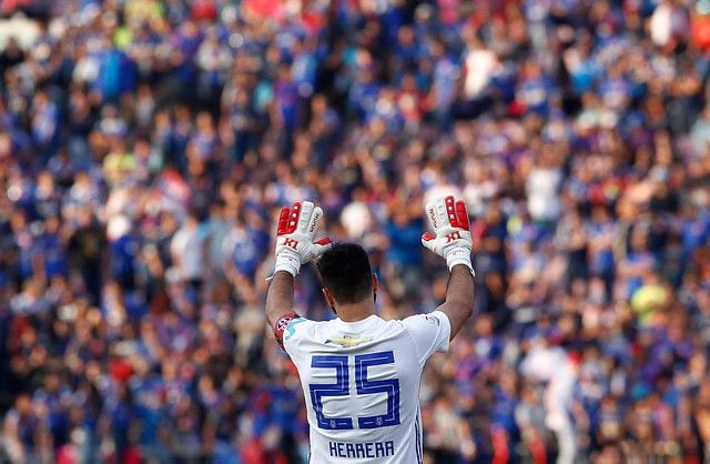 Johnny Herrera se retira del fútbol profesional.