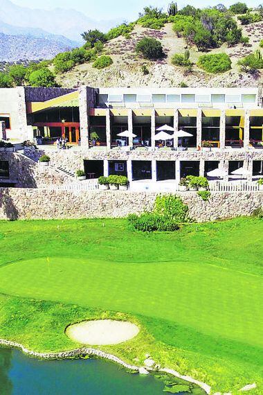 El rearme del alicaído Club de Golf de Valle Escondido - La Tercera