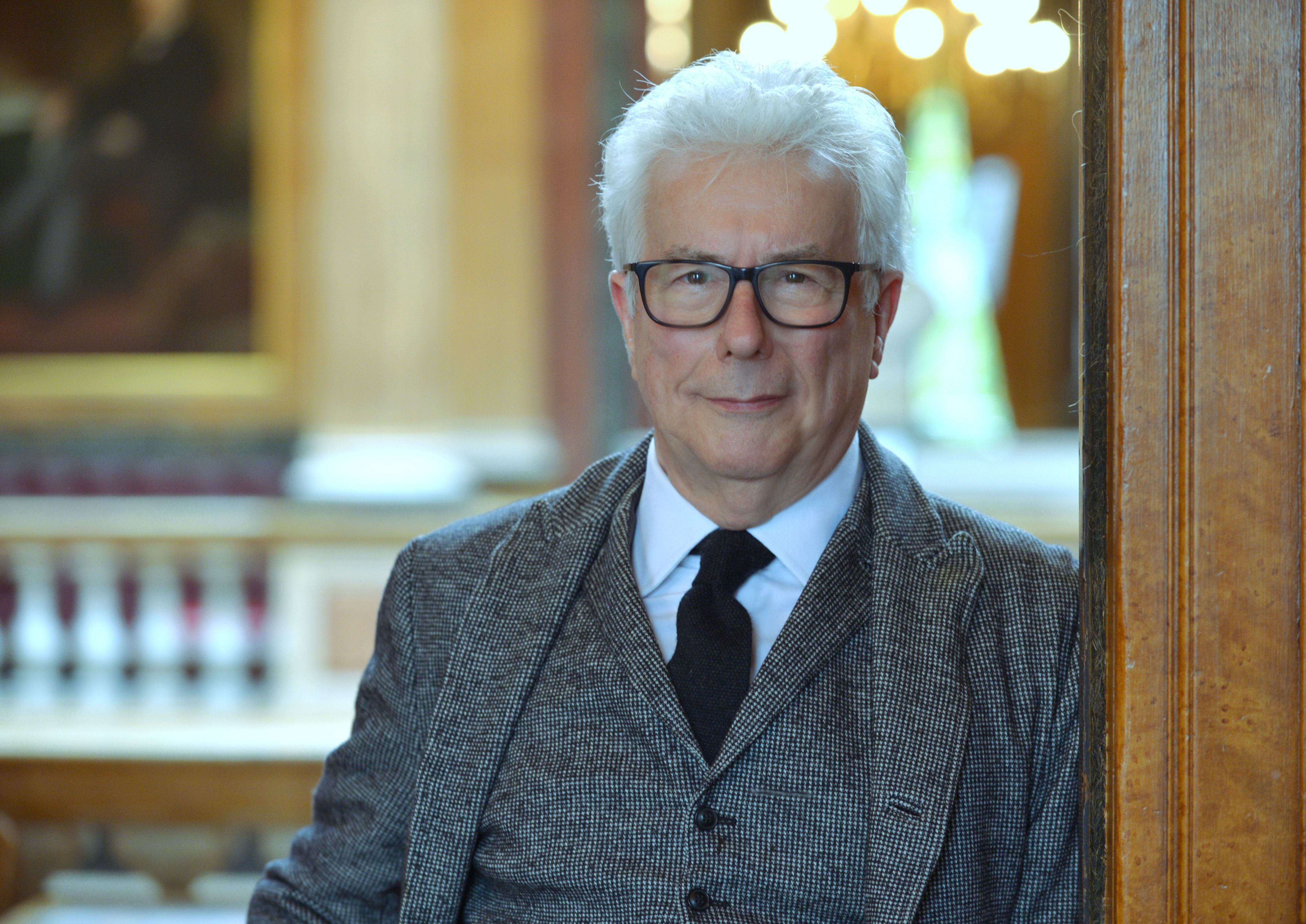 Ken Follett y el temor a una guerra mundial en 'Nunca': “Estaría