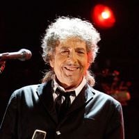 “Un testimonio de su eterna grandeza”: el nuevo disco de Bob Dylan según la crítica musical