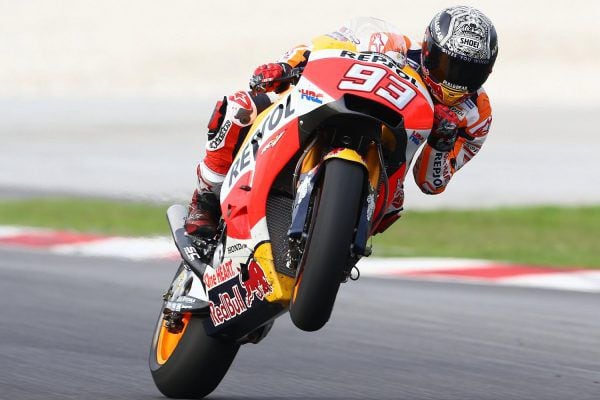 marc-márquez-se-vuelve-loco-en-australia-600x400.jpg