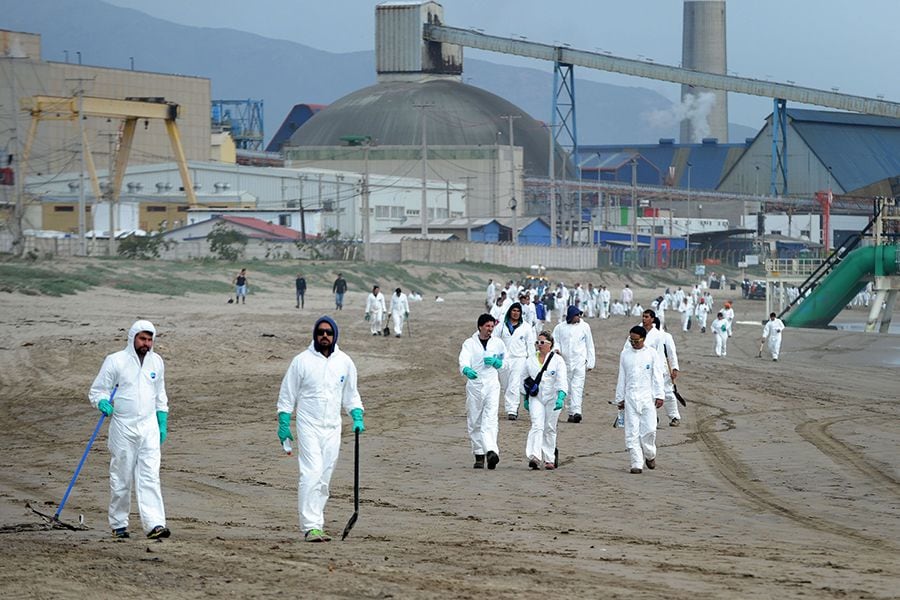 ¿Cuáles son las costas más sanas y más contaminadas según los chilenos?