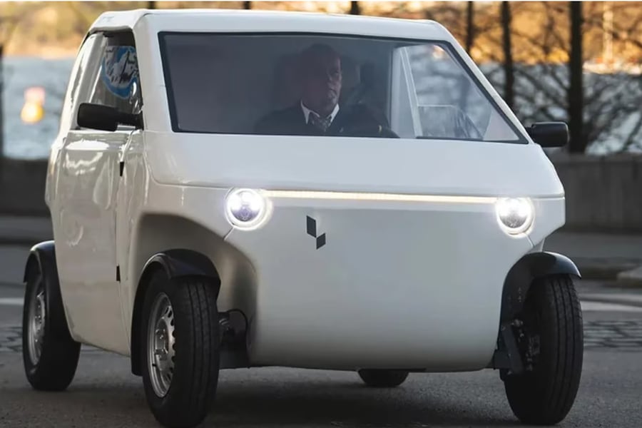 Luvly O the 100 electric buildable car promises to be the big novelty