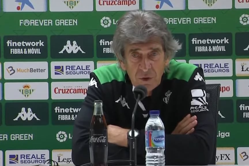 Manuel Pellegrini, en conferencia de prensa.