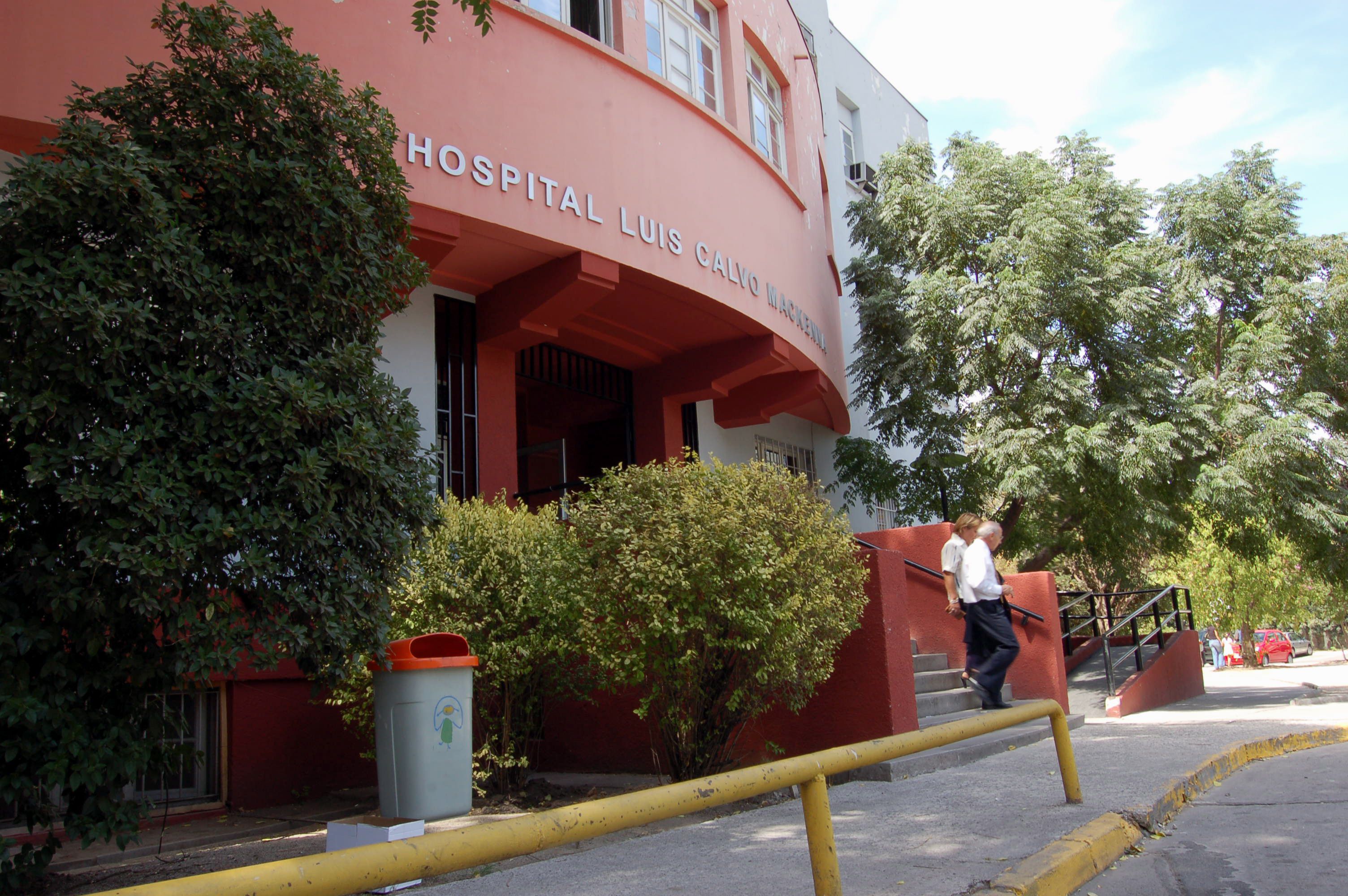 HOSPITAL CALVO MACKENNA 1.JPG