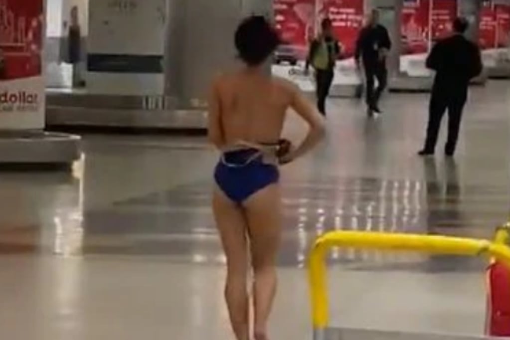 Viral: revuelo por mujer que se desnudó en pleno Aeropuerto | La Cuarta