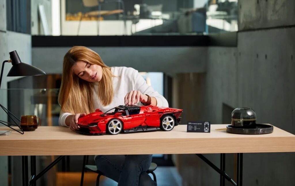 Ferrari Daytona SP3 Lego Technic