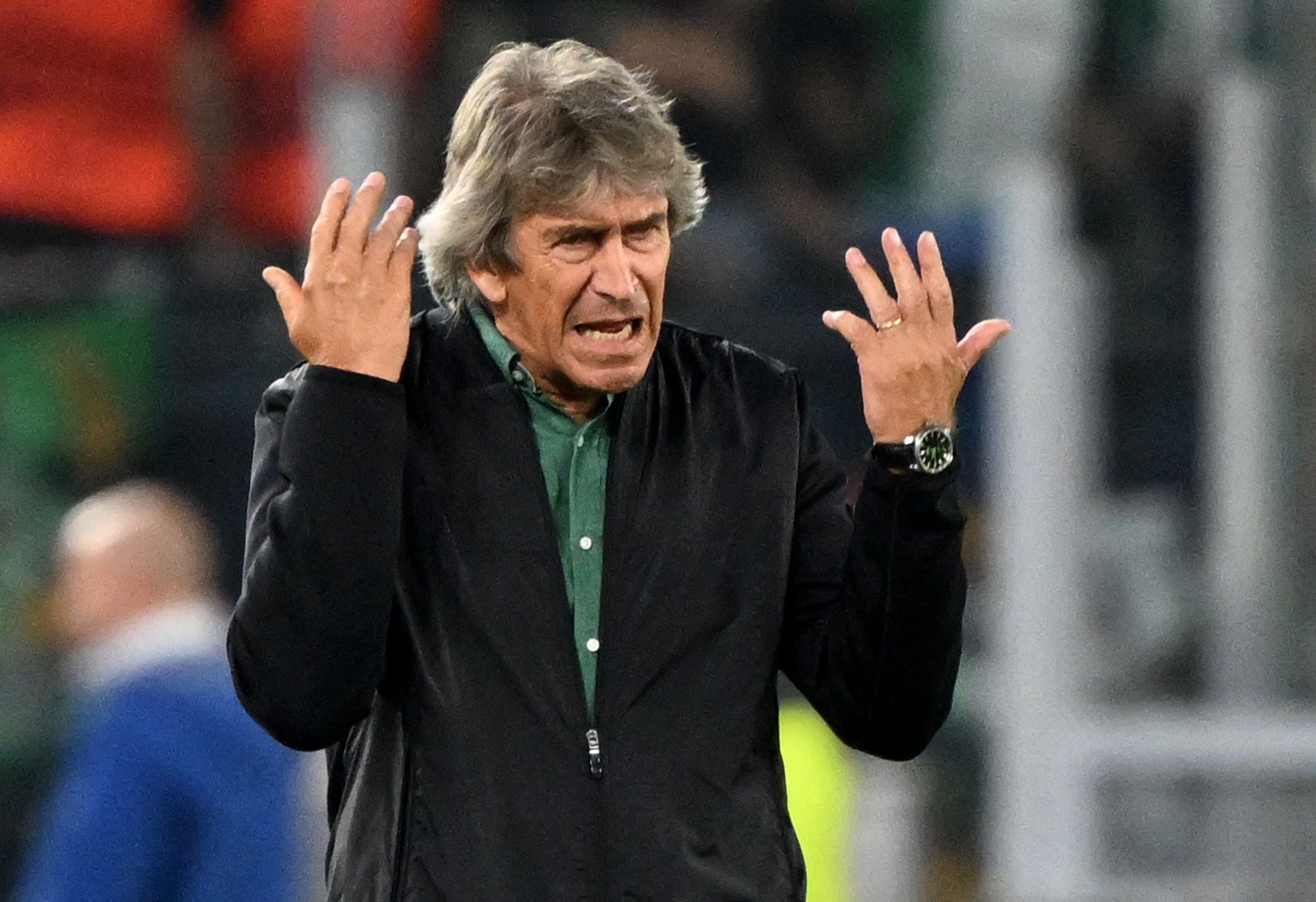 Manuel Pellegrini, en un partido del Betis 