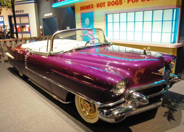 1956-Cadillac-Eldorado-convertible-Elvis-g-600x429.jpg