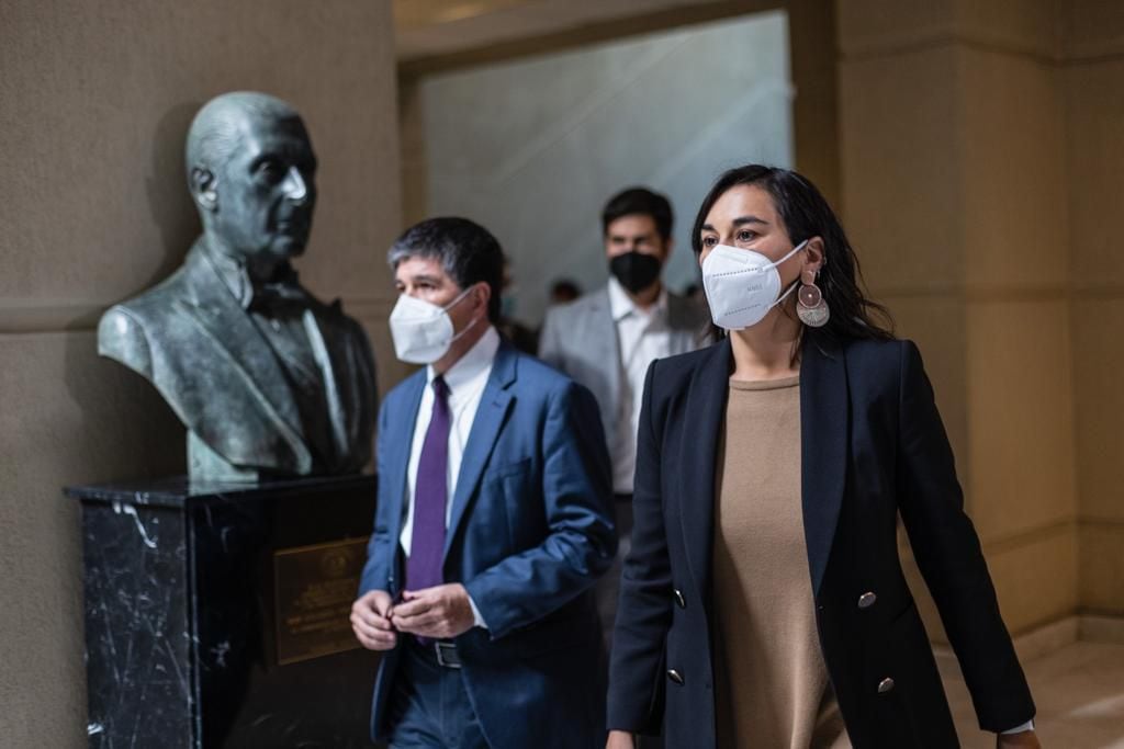 Izkia Siches y Manuel Monsalve en el Congreso