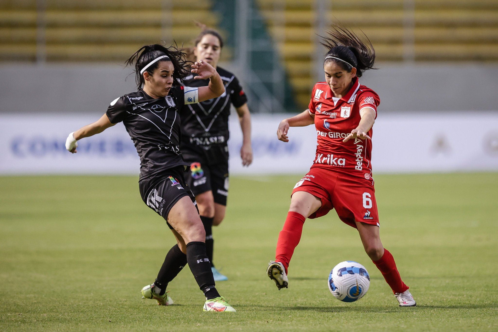 Santiago Morning vs. América de Cali - Su Helen Galaz