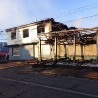 Incendio deja un supermercado y otros locales comerciales destruidos en Loncoche