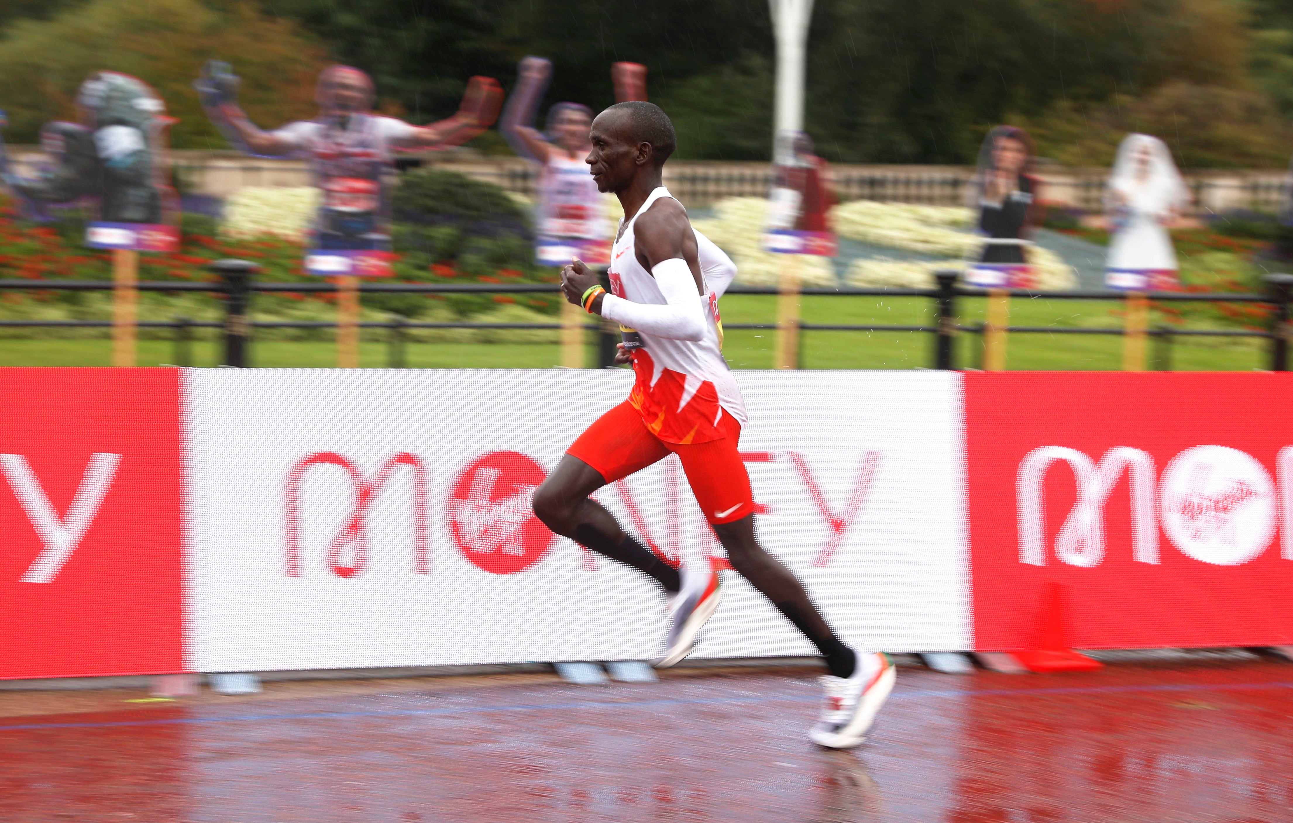 Kipchoge, en el maratón de Londres, en 2020