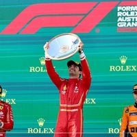 Carlos Sainz se impone en un Gran Premio de Australia marcado por el desafortunado abandono de Verstappen