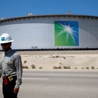 La saudita Aramco aterriza en Chile esta semana como el tercer actor del mercado de los combustibles