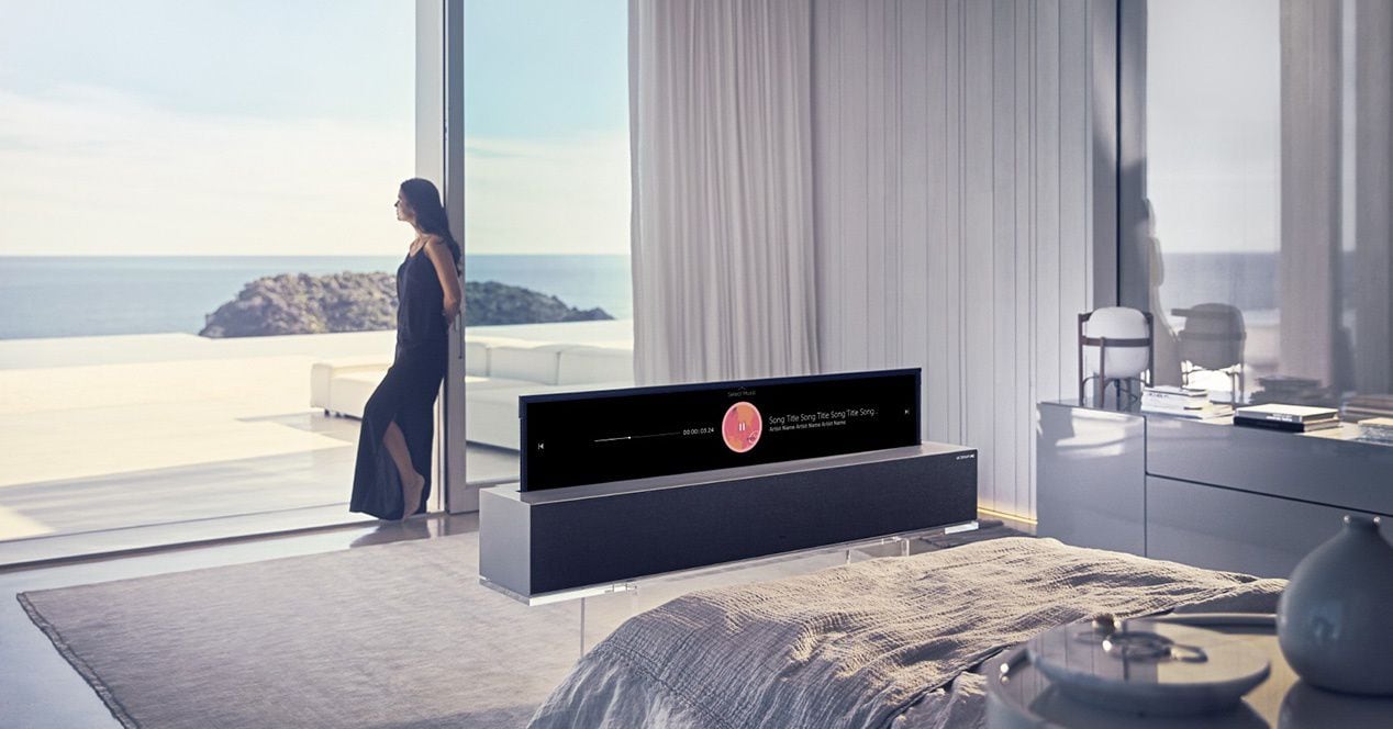 LG-OLED-TV-R.jpg