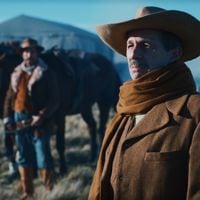 El asesinato de los Selknam: el duro y violento retrato de Los colonos, una película chilena premiada en Cannes