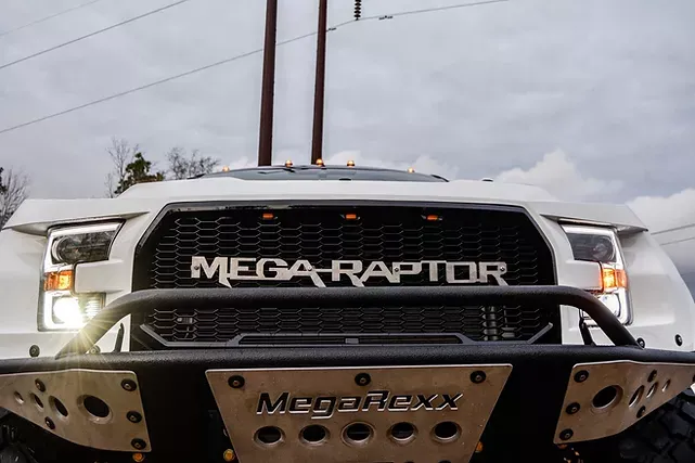 Ford F-250 MegaRaptor