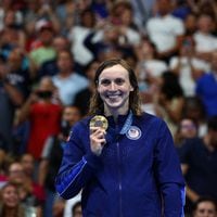 Coleccionista de medallas: Katie Ledecky se consolida como la mujer más ganadora en la historia de los Juegos Olímpicos