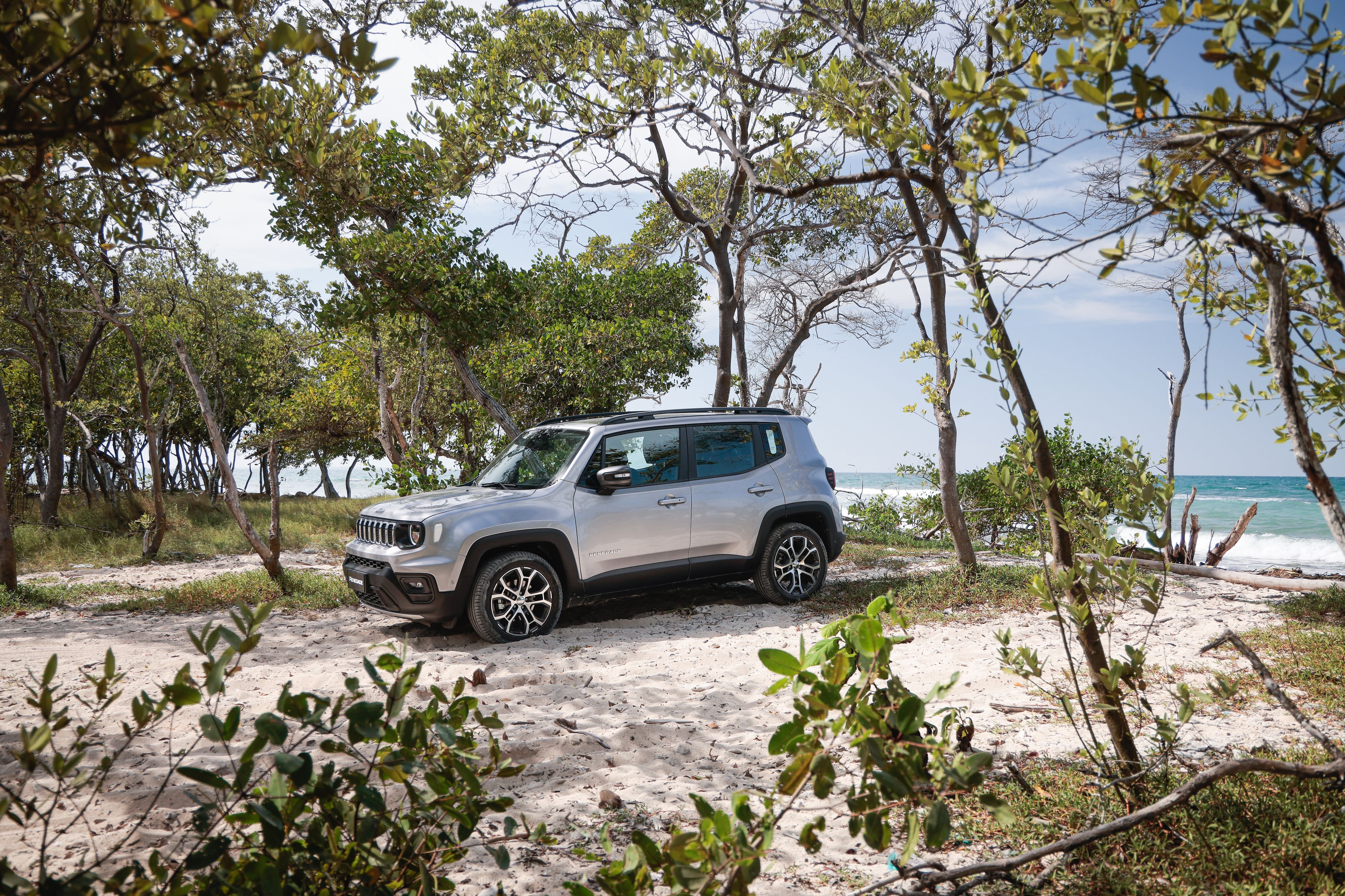 Jeep Renegade 2023: El chico americano con acento brasileño se actualiza y anuncia su pronta llegada a Chile