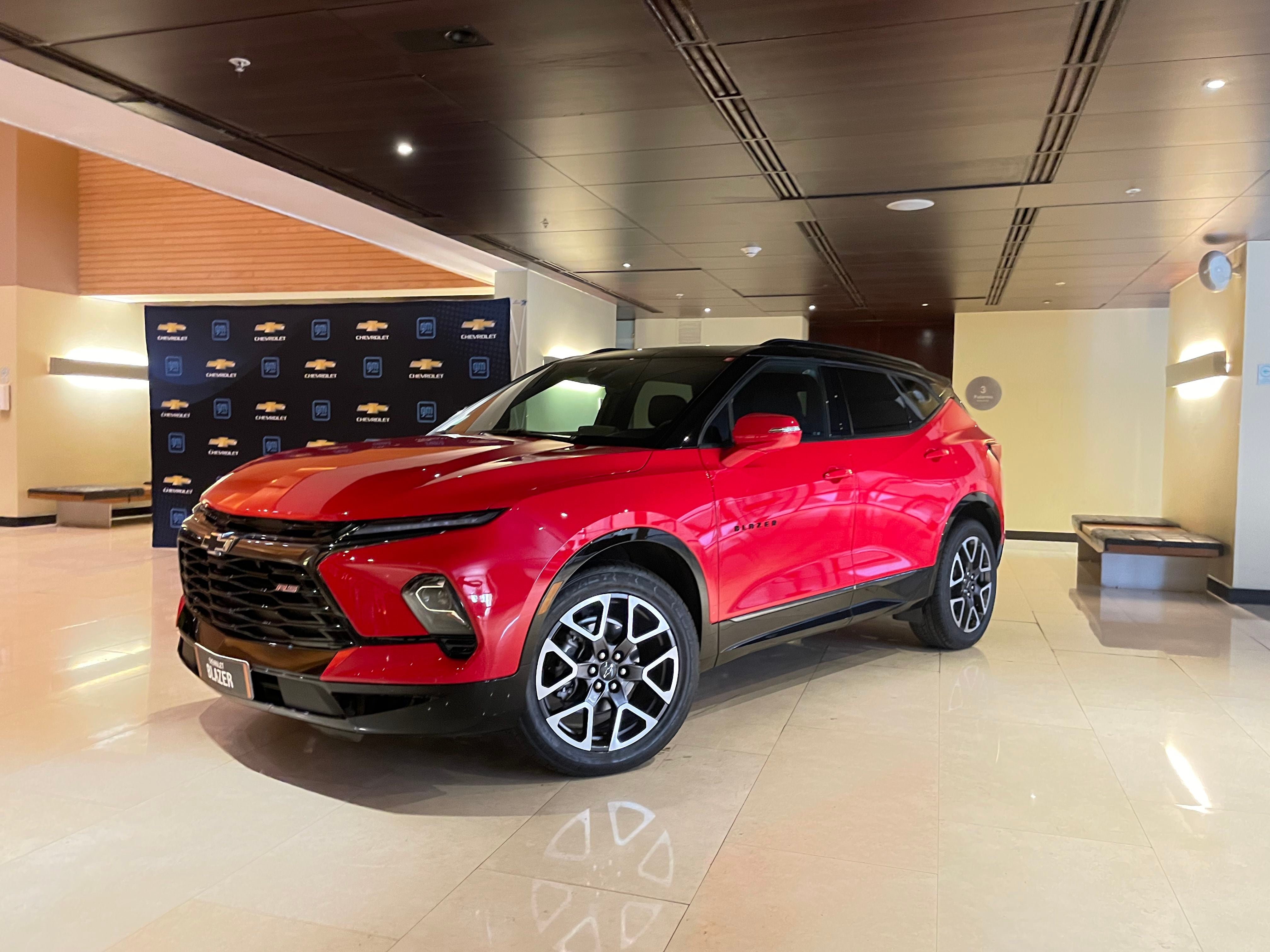 Chevrolet anuncia la salida del Sail y estrena el facelift del Blazer