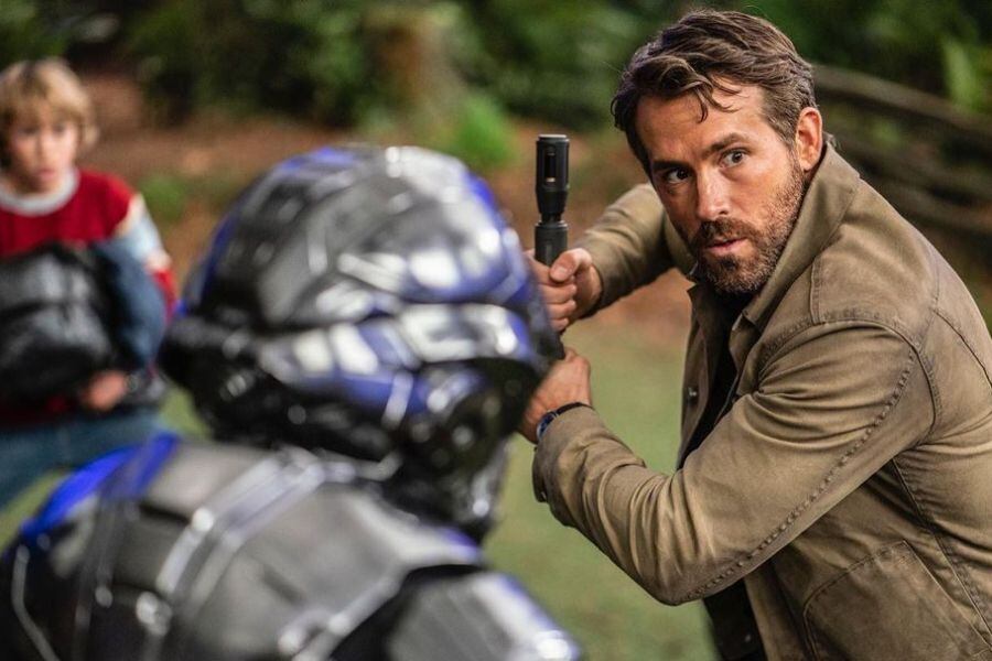 La segunda temporada de Bridgerton y la nueva película de Ryan Reynolds  destacan en los estrenos de Netflix para marzo de 2022 - La Tercera